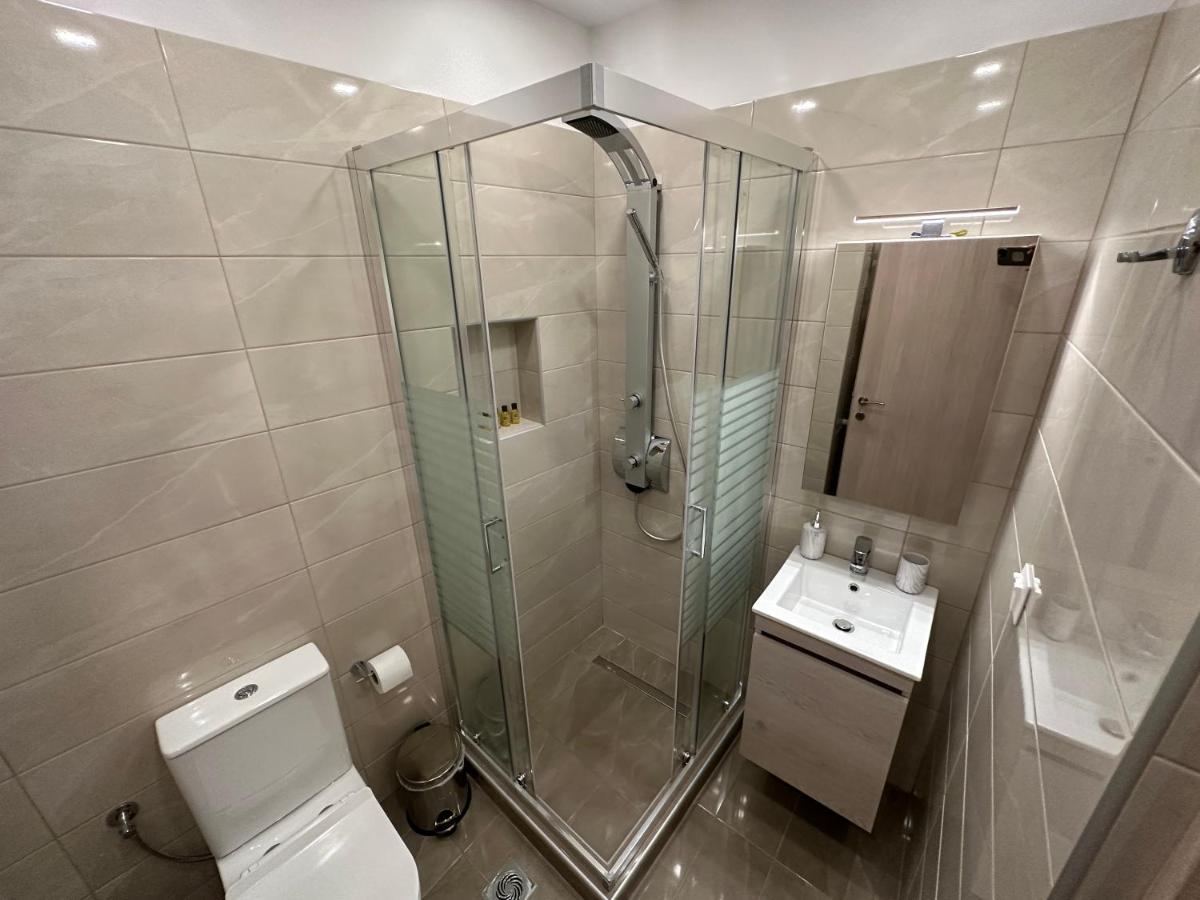 Jj Volos Luxury Center Home Eksteriør billede
