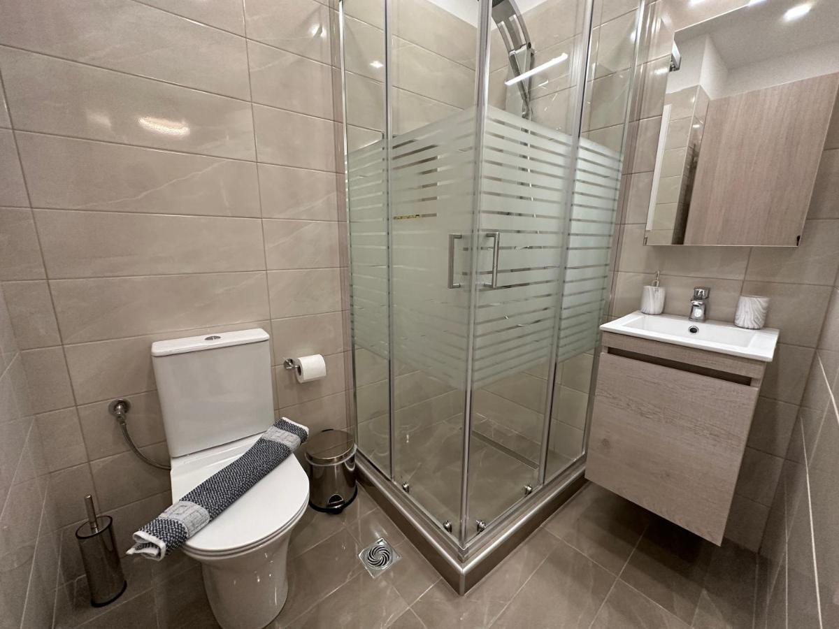 Jj Volos Luxury Center Home Eksteriør billede