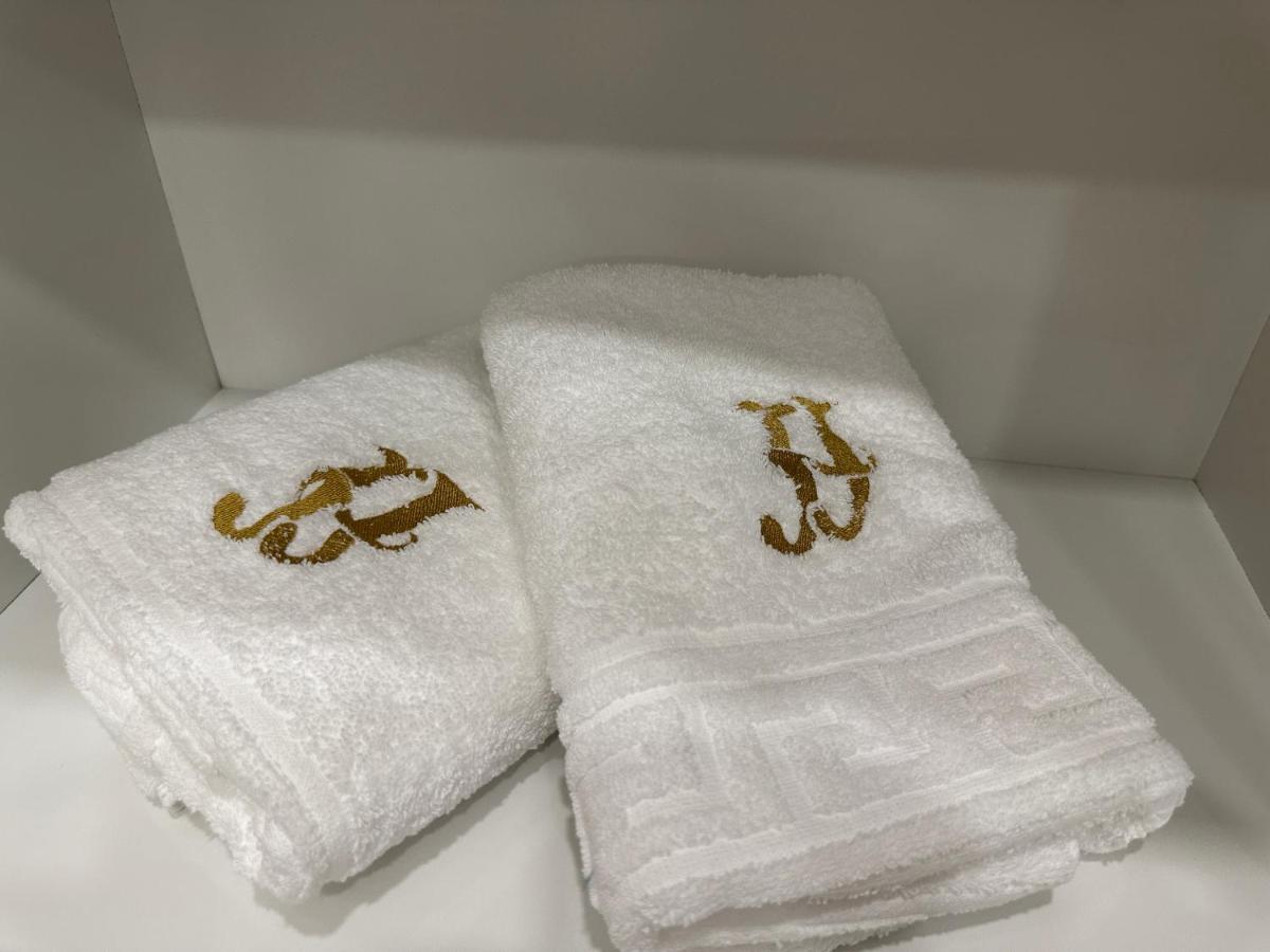 Jj Volos Luxury Center Home Eksteriør billede