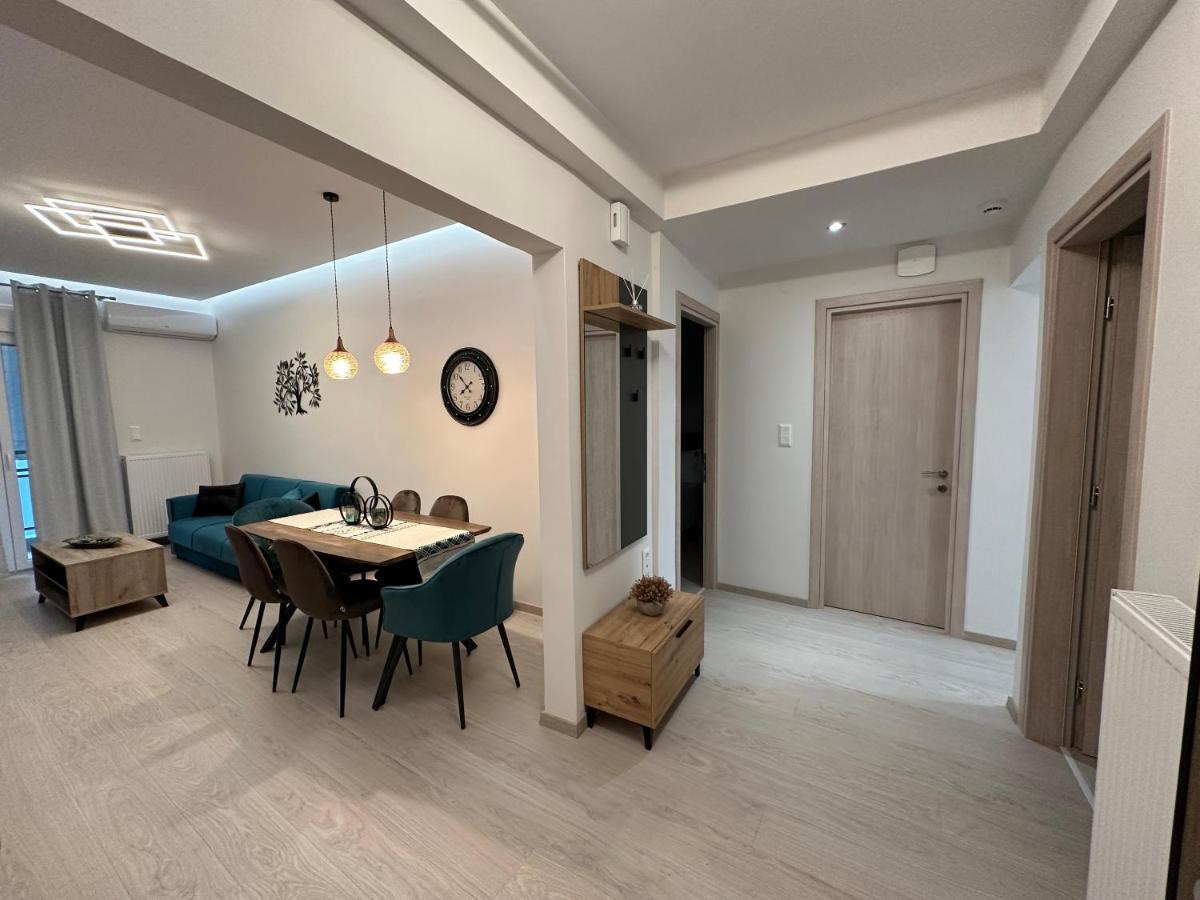 Jj Volos Luxury Center Home Eksteriør billede
